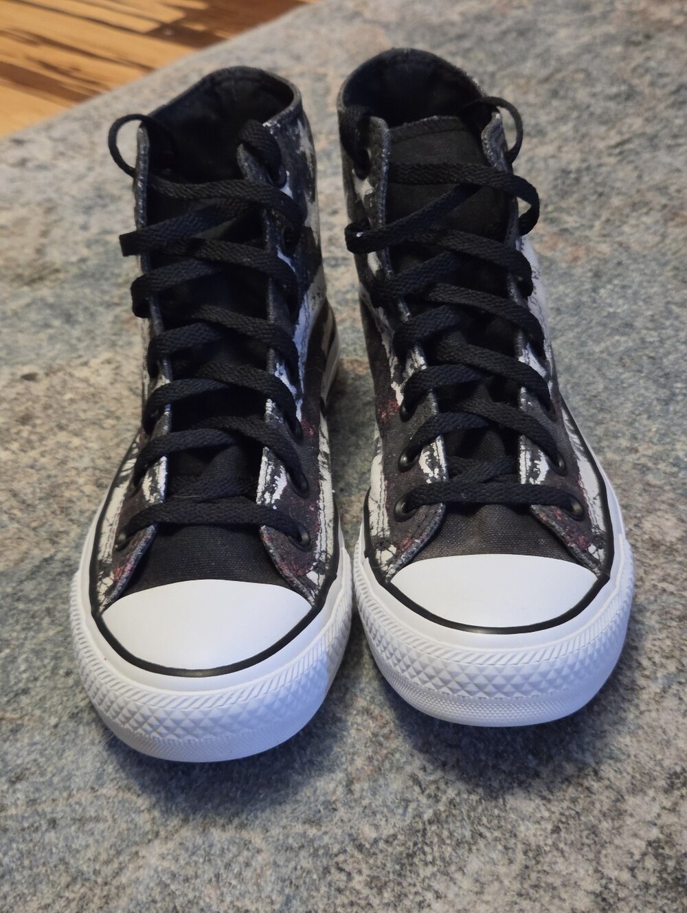 Converse Chuck Taylor All Star High Top Distressed American Flag Shoes Size W7